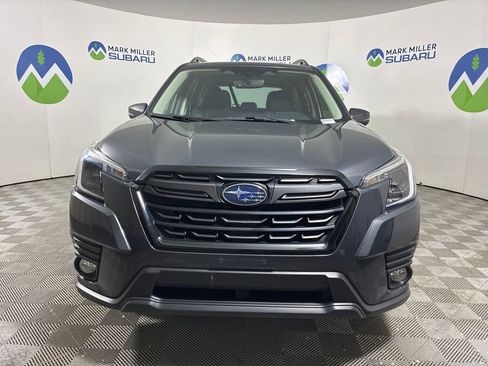 Used 2023 Subaru Forester Limited AWD/4WD image 2