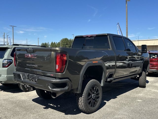 Used 2023 GMC Sierra 3500 AT4 w/ AT4 Premium Plus Package AWD/4WD image 17