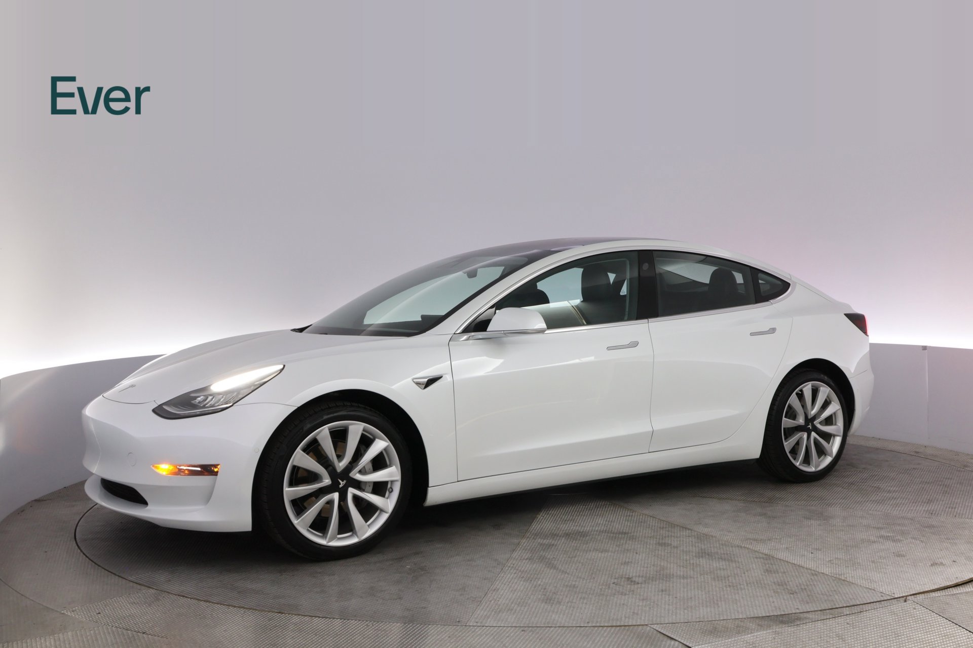 Used 2018 Tesla Model 3 Mid Range RWD image 18