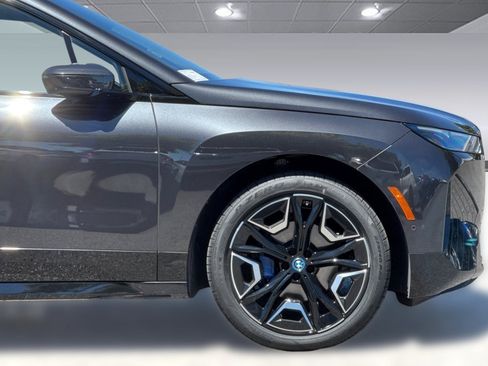 Used 2024 BMW iX xDrive50 w/ Sport Package AWD/4WD image 35