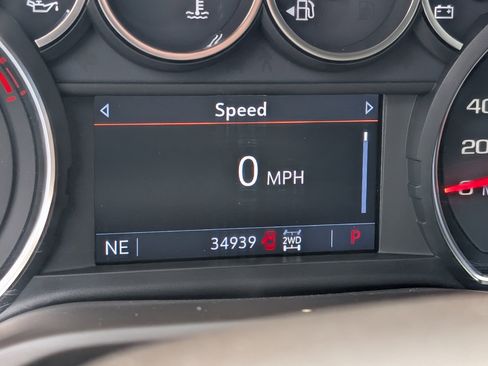 Used 2022 Chevrolet Silverado 1500 RST w/ Z71 Off-Road Package image 18