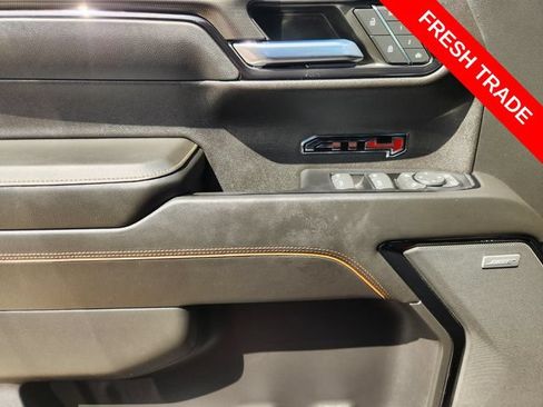Used 2022 GMC Sierra 1500 AT4 w/ AT4 Premium Package AWD/4WD image 21