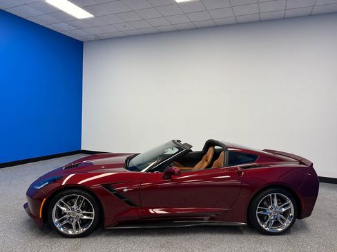 Used 2017 Chevrolet Corvette Stingray Coupe RWD image 4