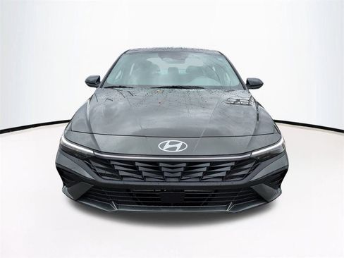 New 2026 Hyundai Elantra SEL Sport image 3