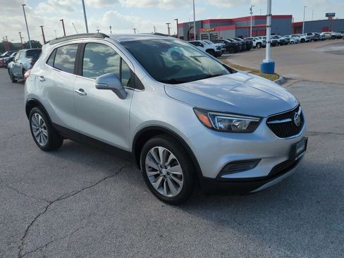 Used 2019 Buick Encore Preferred FWD image 2