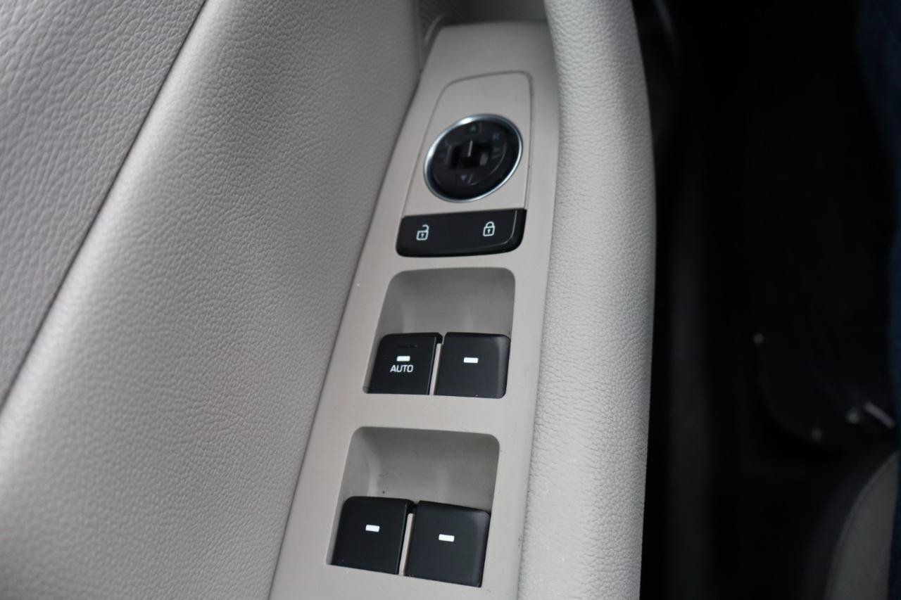 Used 2016 Hyundai Sonata Sport FWD image 25