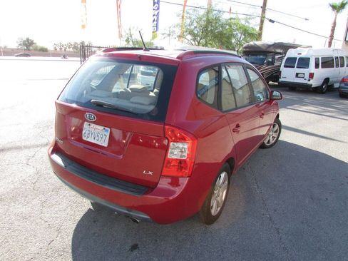 Used 2007 Kia Rondo LX w/ Convenience Pkg image 15