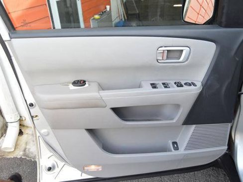Used 2014 Honda Pilot EX image 30