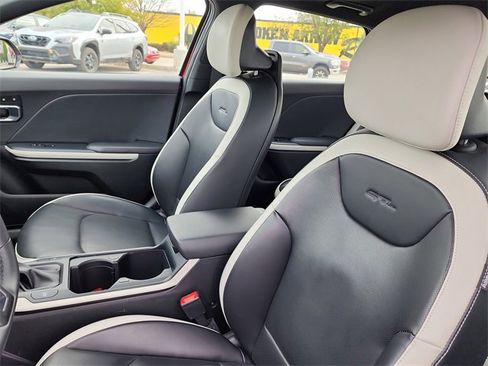 New 2025 Kia K4 GT-Line w/ GT-Line Premium Package image 13