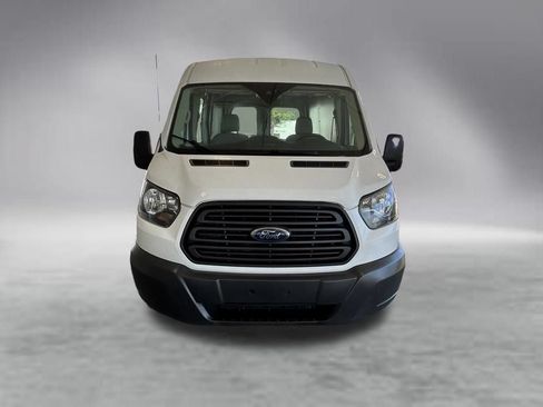 Used 2018 Ford Transit 150 130 Medium Roof RWD image 9