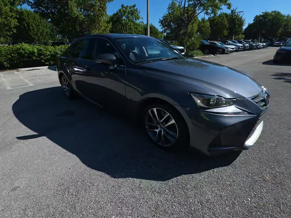 Used 2019 Lexus IS 300 w/ Accessory Package 2 RWD image 4