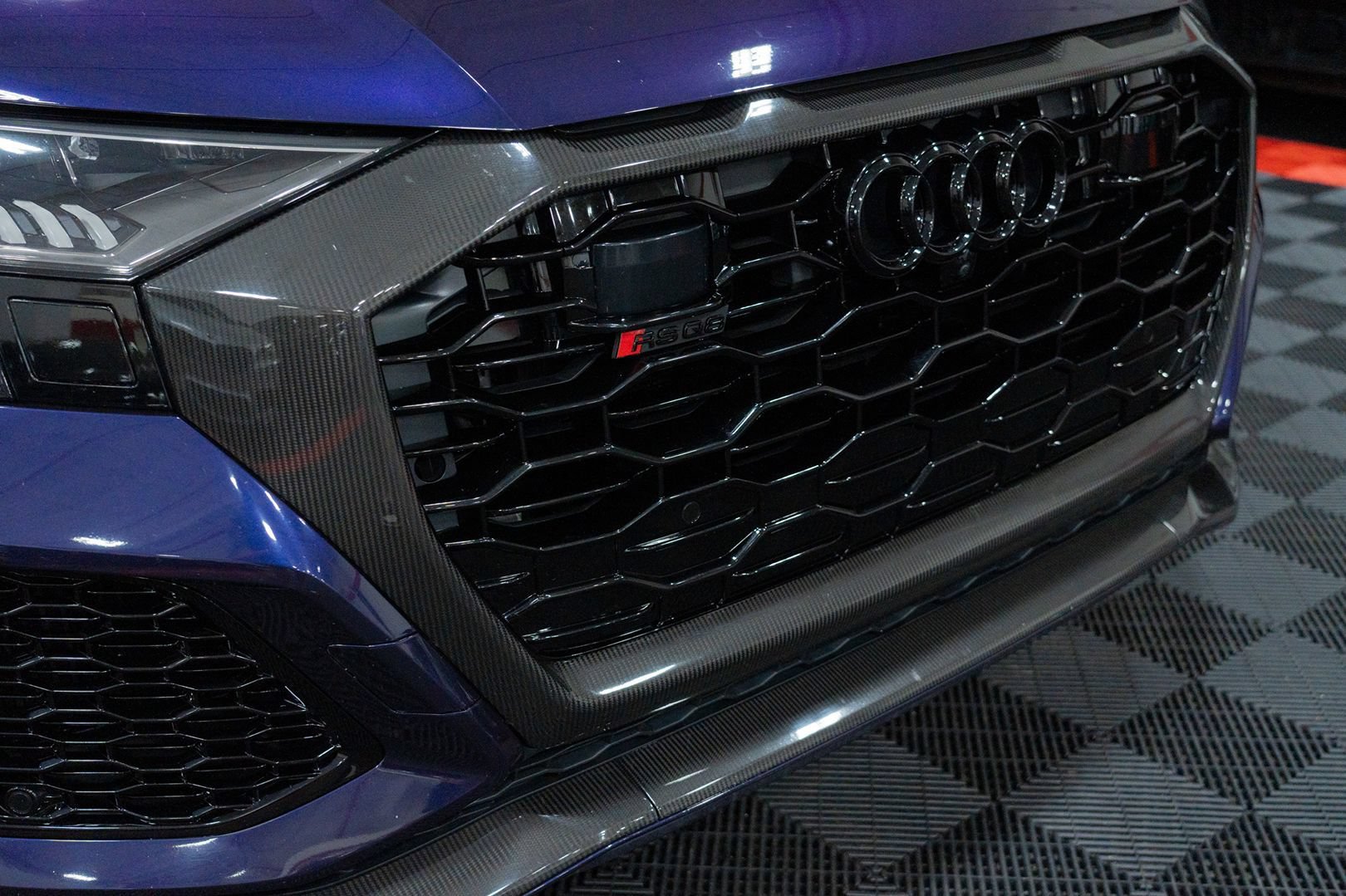 Used 2023 Audi RS Q8 AWD/4WD image 15