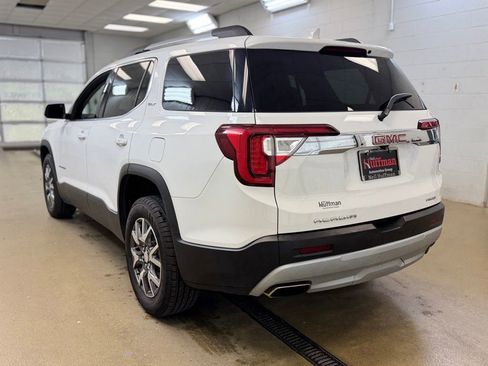 Used 2023 GMC Acadia SLT AWD/4WD image 7