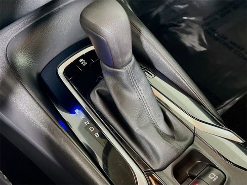 Certified 2021 Toyota Corolla LE image 16