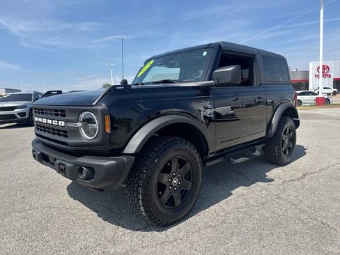 Used 2024 Ford Bronco Black Diamond AWD/4WD image 2