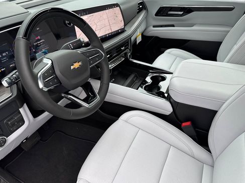 New 2026 Chevrolet Tahoe Premier image 9