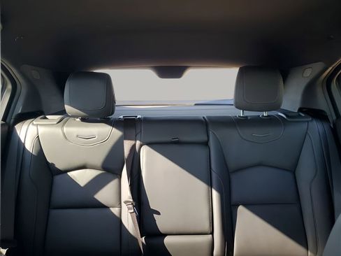 Used 2024 Cadillac XT4 Premium Luxury image 42