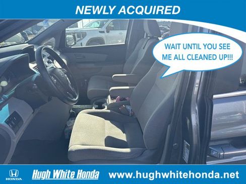 Used 2012 Honda Odyssey EX image 9