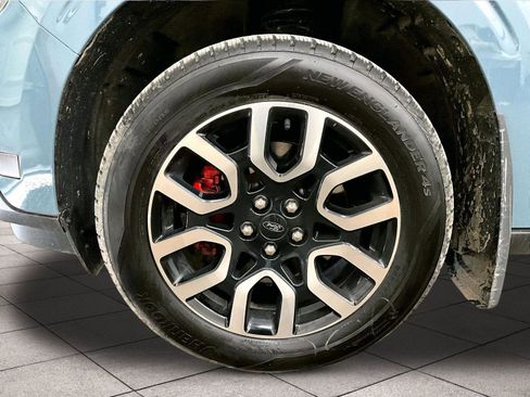 Used 2023 Ford Maverick Lariat w/ Equipment Group 500A Standard image 8