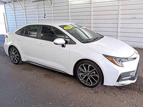 Used 2020 Toyota Corolla SE image 4
