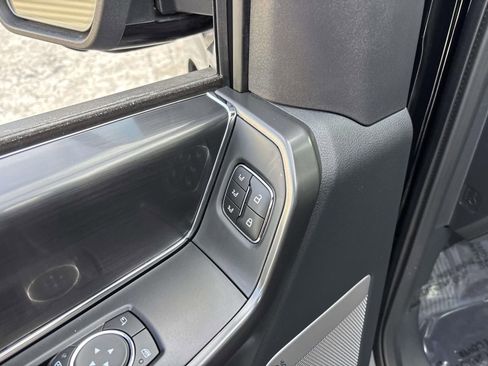 Used 2025 Ford F150 Lariat w/ Equipment Group 501A Mid image 14