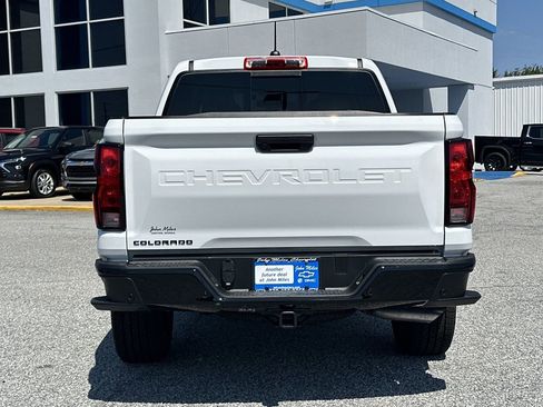 New 2026 Chevrolet Colorado W/T w/ WT Custom Package image 24