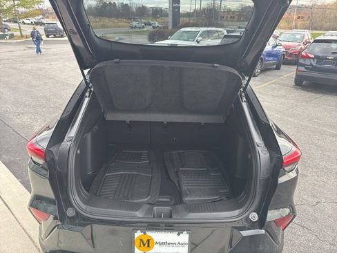 Used 2025 Buick Envista Sport Touring image 6