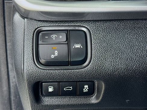Used 2019 Kia Optima LX FWD image 11