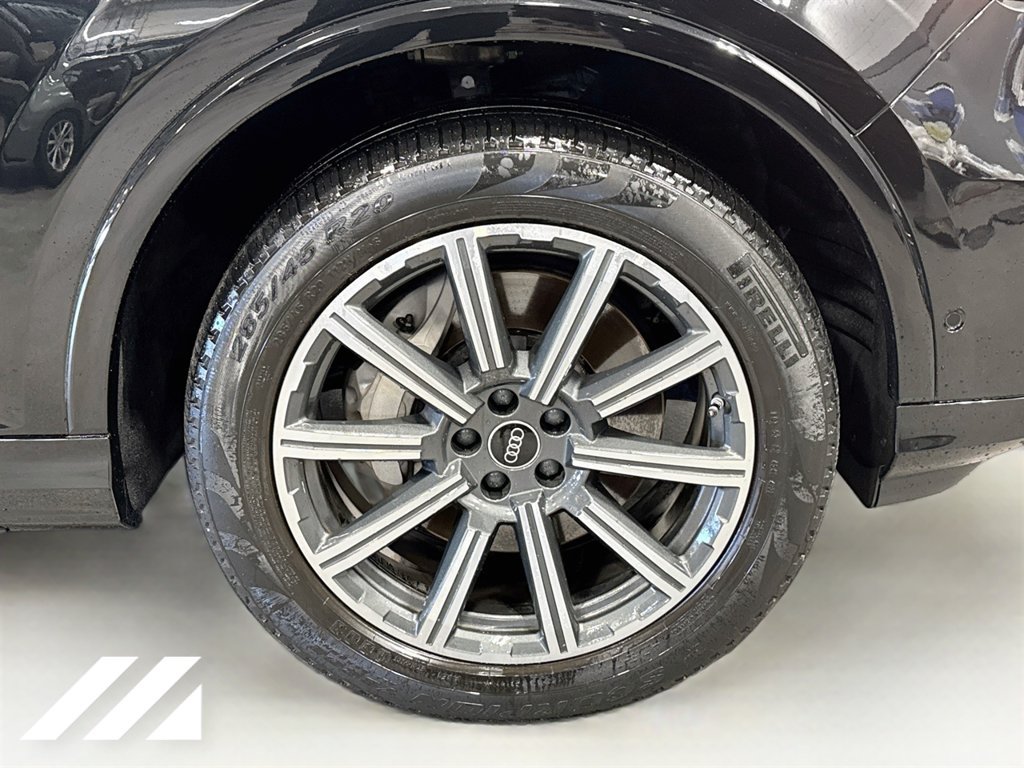 Used 2023 Audi Q7 2.0T Premium Plus AWD/4WD image 34