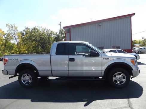 Used 2012 Ford F150 XLT w/ Trailer Tow Pkg image 6