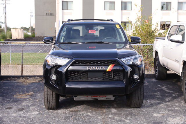 Used 2023 Toyota 4Runner 40th Anniversary SE AWD/4WD image 3