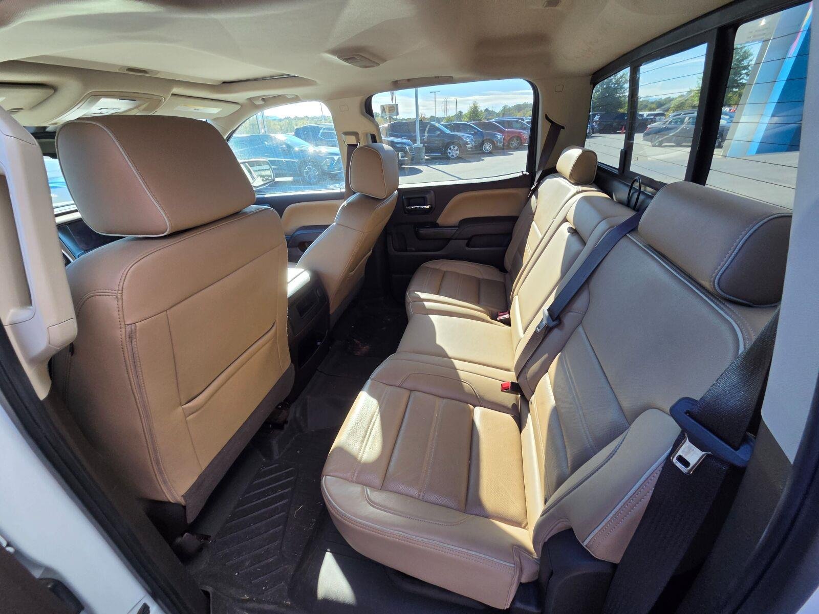Used 2017 GMC Sierra 1500 Denali w/ Denali Ultimate Package AWD/4WD image 11