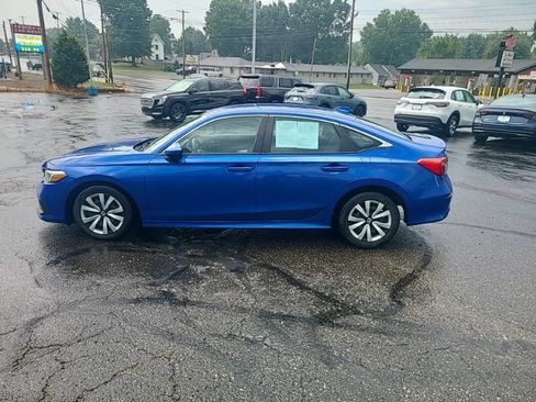 Used 2023 Honda Civic LX image 3