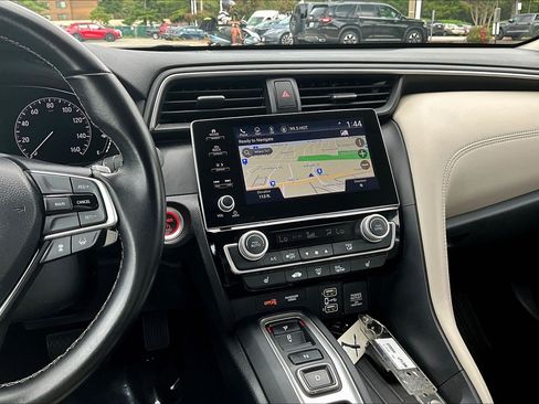 Used 2022 Honda Insight Touring image 6