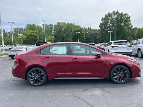 New 2026 Toyota Corolla SE FWD image 4