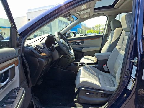 Used 2019 Honda CR-V EX image 16