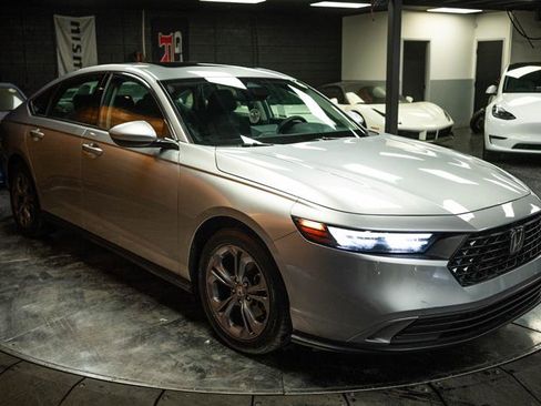 Used 2024 Honda Accord EX image 5