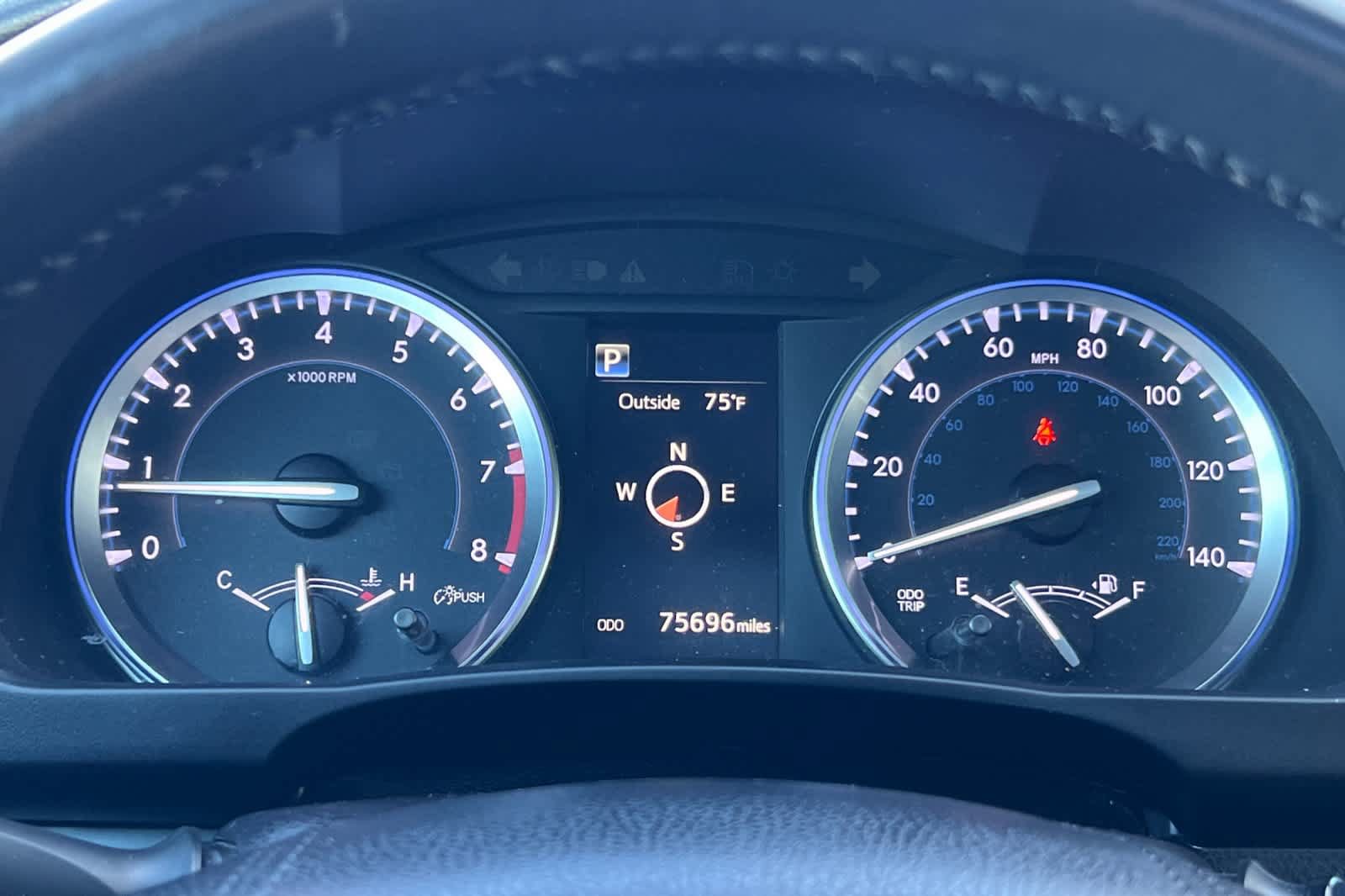 Used 2018 Toyota Highlander XLE FWD image 30
