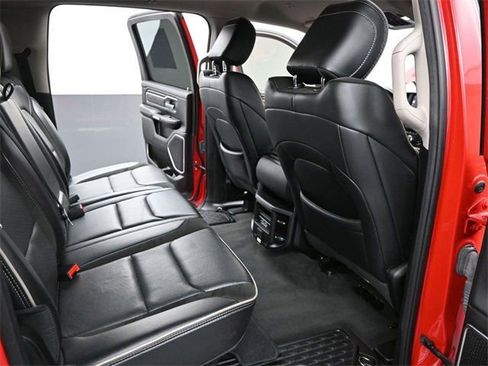 Used 2022 RAM 1500 Laramie image 28