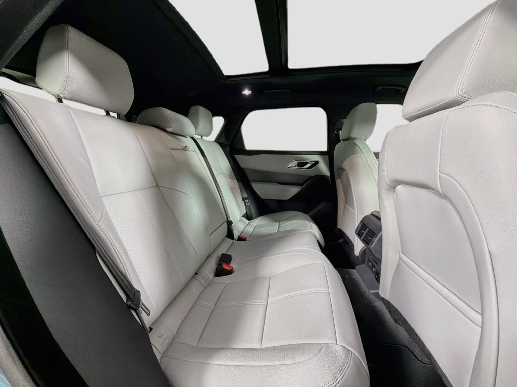 New 2026 Land Rover Range Rover Velar S AWD/4WD image 29