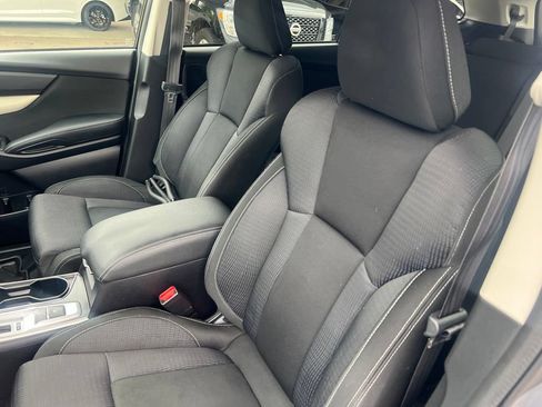 Used 2022 Subaru Ascent Premium w/ Convenience Package AWD/4WD image 5