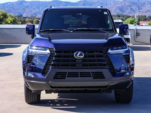 New 2026 Lexus GX 550 AWD/4WD image 6