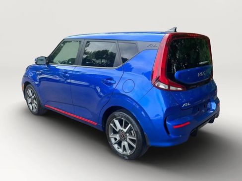 Used 2022 Kia Soul GT-Line FWD image 3