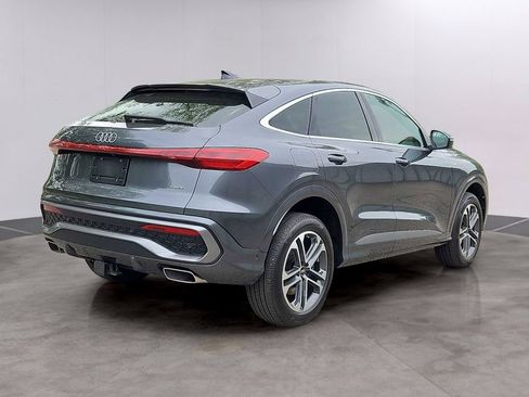 Certified 2025 Audi Q5 Premium Plus w/ Premium Plus AWD/4WD image 8