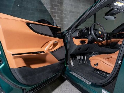 Used 2023 Ferrari Purosangue image 37