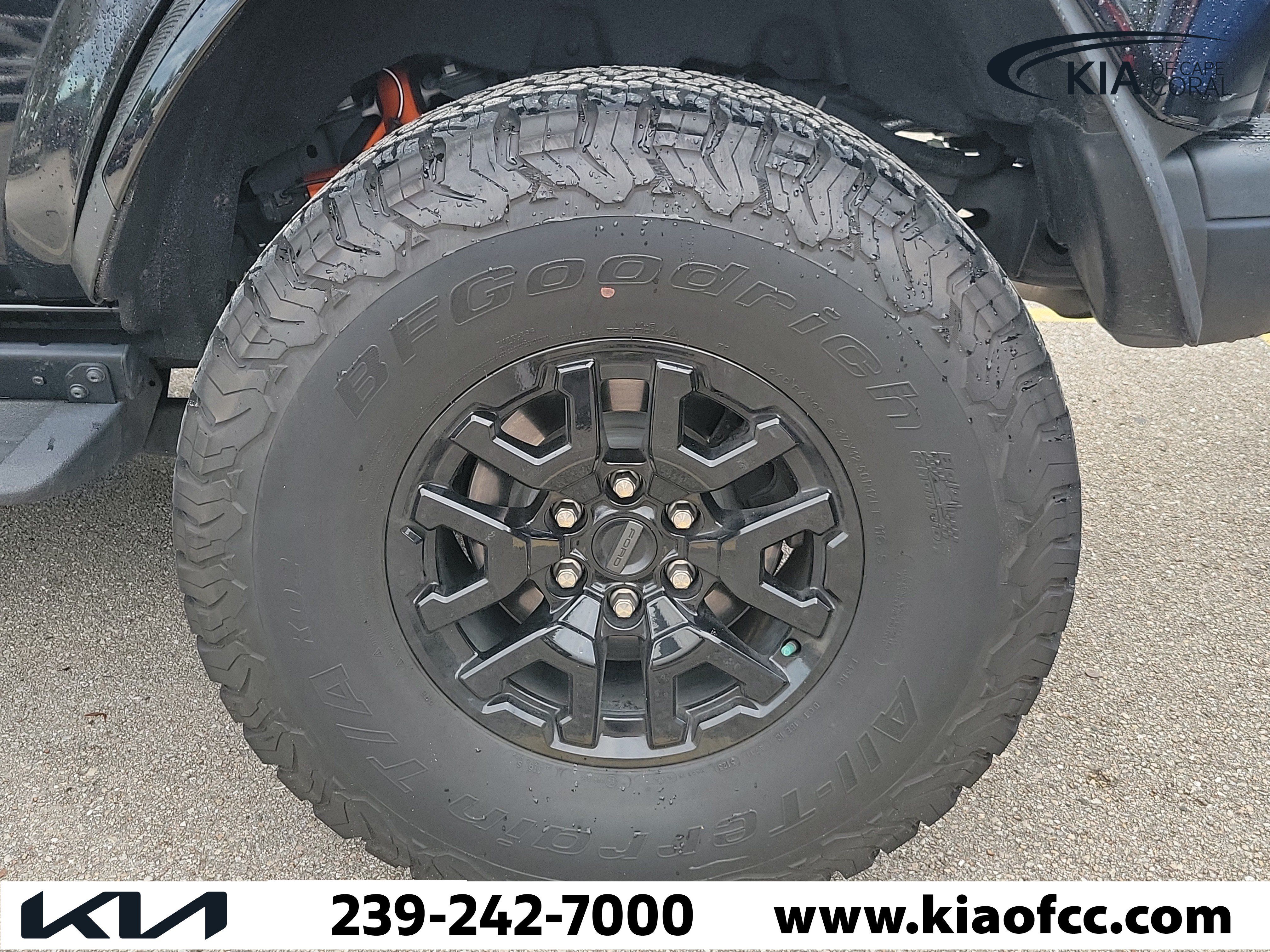 Used 2024 Ford Bronco Raptor w/ Interior Carbon Fiber Pack 6 AWD/4WD image 7