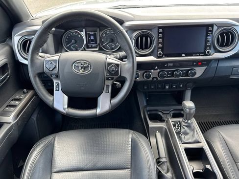 Used 2023 Toyota Tacoma Limited AWD/4WD image 22