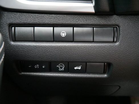 Certified 2023 Nissan Rogue SV w/ SV Premium B Package AWD/4WD image 28