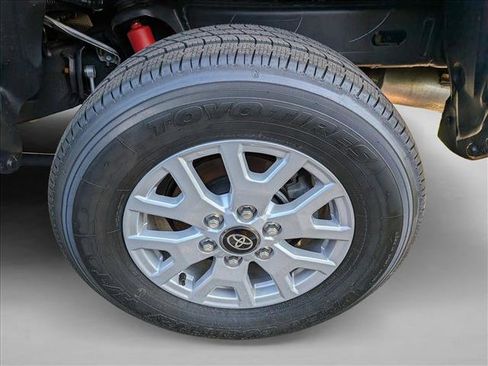 New 2025 Toyota Tacoma SR5 image 9