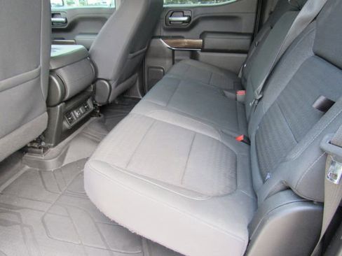 Used 2020 Chevrolet Silverado 1500 RST w/ Convenience Package AWD/4WD image 15
